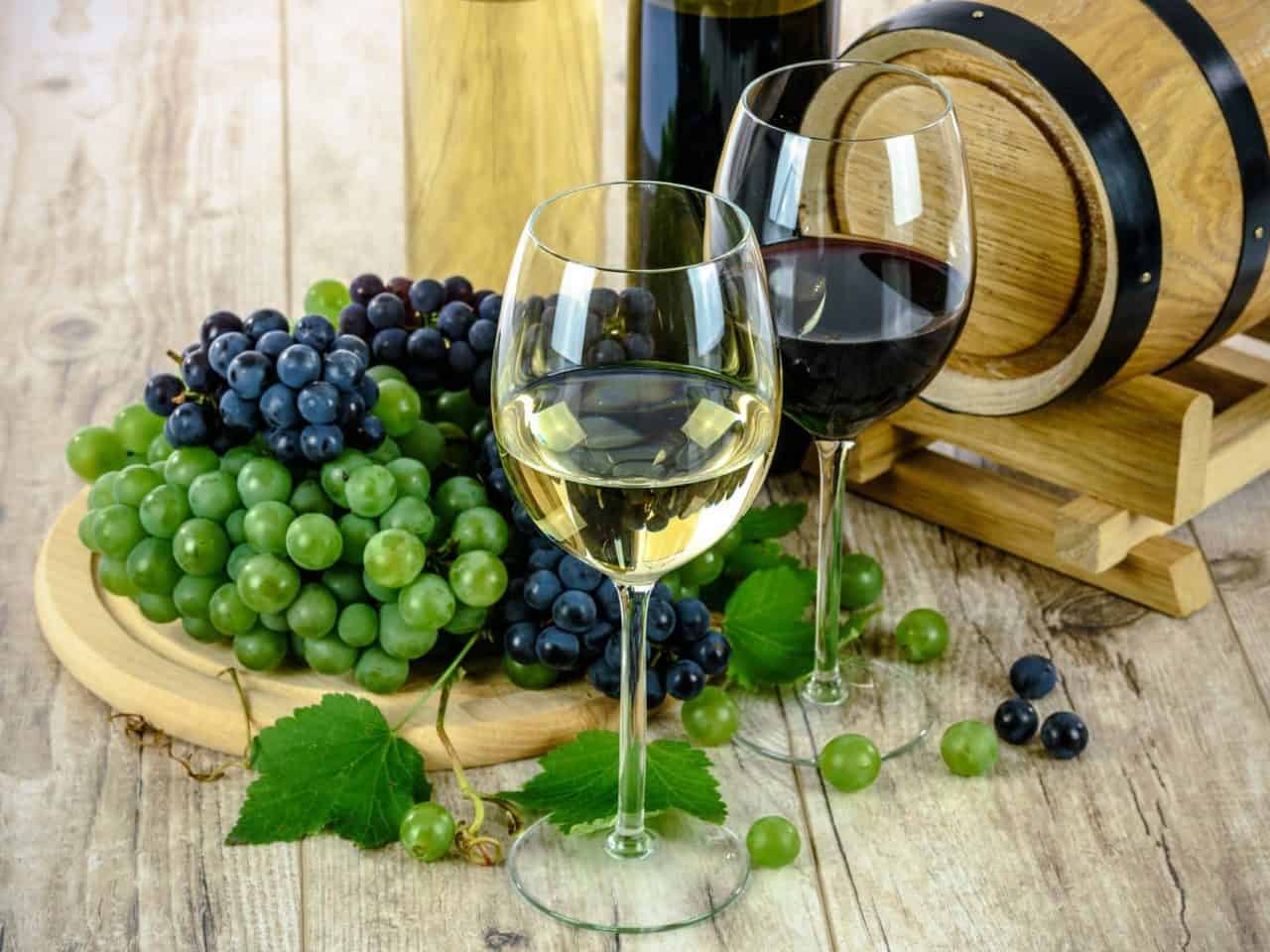 https://pr-helden.de/wp-content/uploads/2020/12/wine-1761613_1920-1280x960.jpg